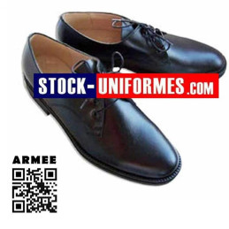 Chaussures de Sotie Militaire cuir noires porte drapeau